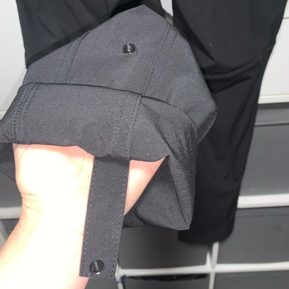 The North Face Zip-off Roll Capris to pants 10 - Picture 8 of 9